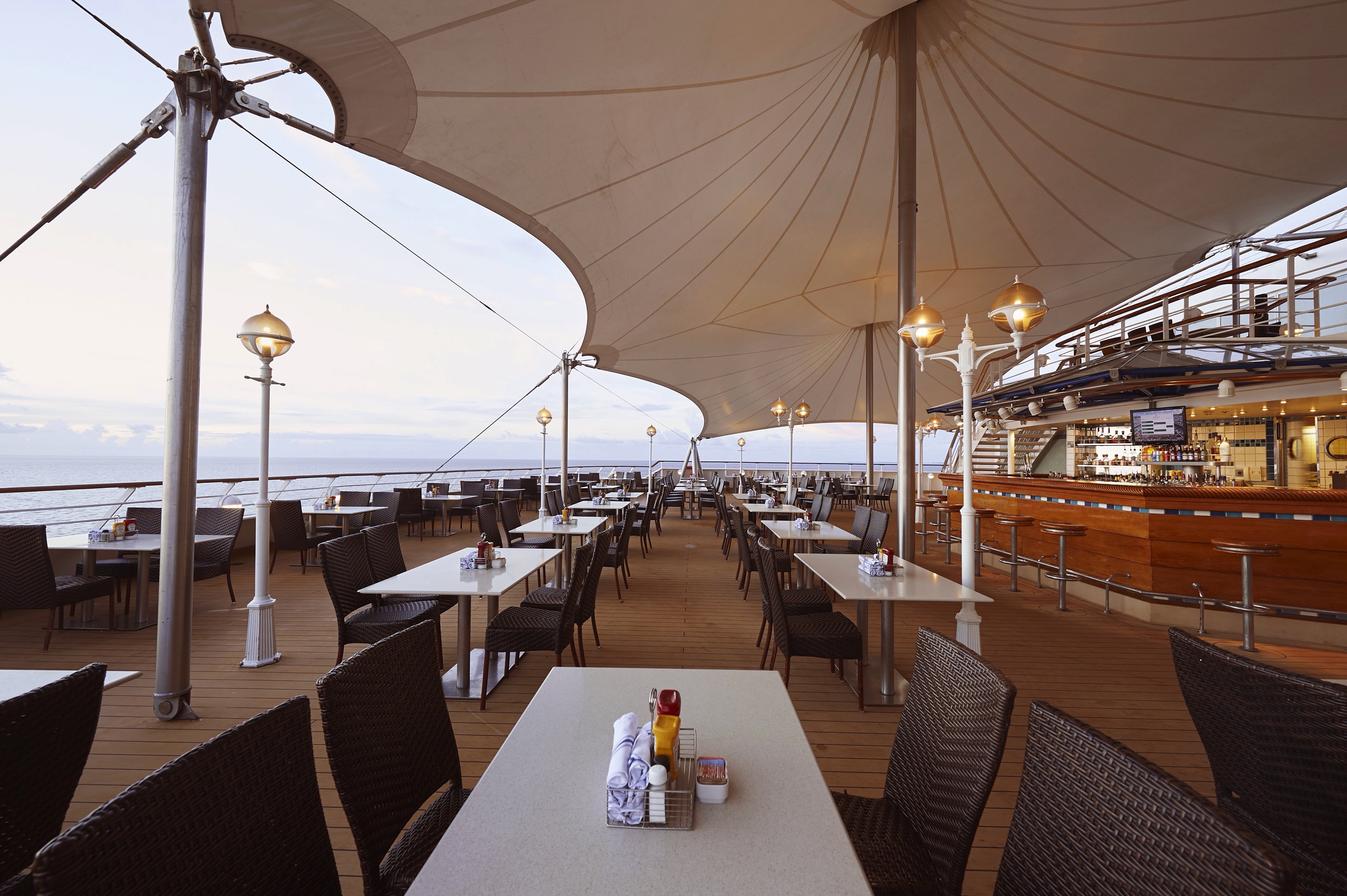 Norwegian Sun - The Great Outdoors